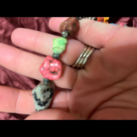 New ladies multicolored stone toggle necklace - Picture 4 of 5